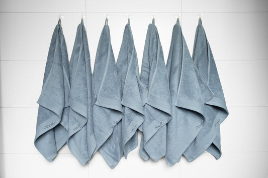 LUXE KATOEN | 700 gsm | Handdoek | Airy Blue