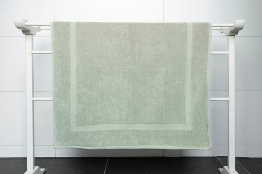 RELAKZ | KATOEN | 1200 gsm | Badmat 60 x 100 cm | Fog Green