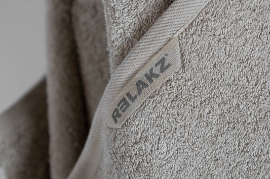 BASIC KATOEN | 550 gsm | Handdoek | Oil Green