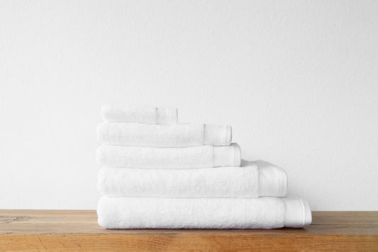 LUXE KATOEN | 700 gsm | Handdoek | White