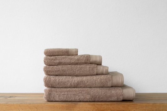 LUXE KATOEN | 700 gsm | Handdoek | Warm Sand